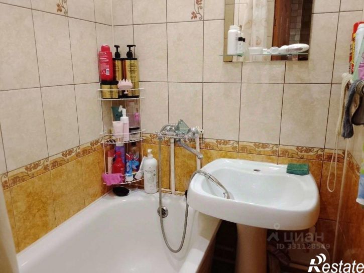 2-комн квартира улица Героев Сибиряков, 27,  д. 27