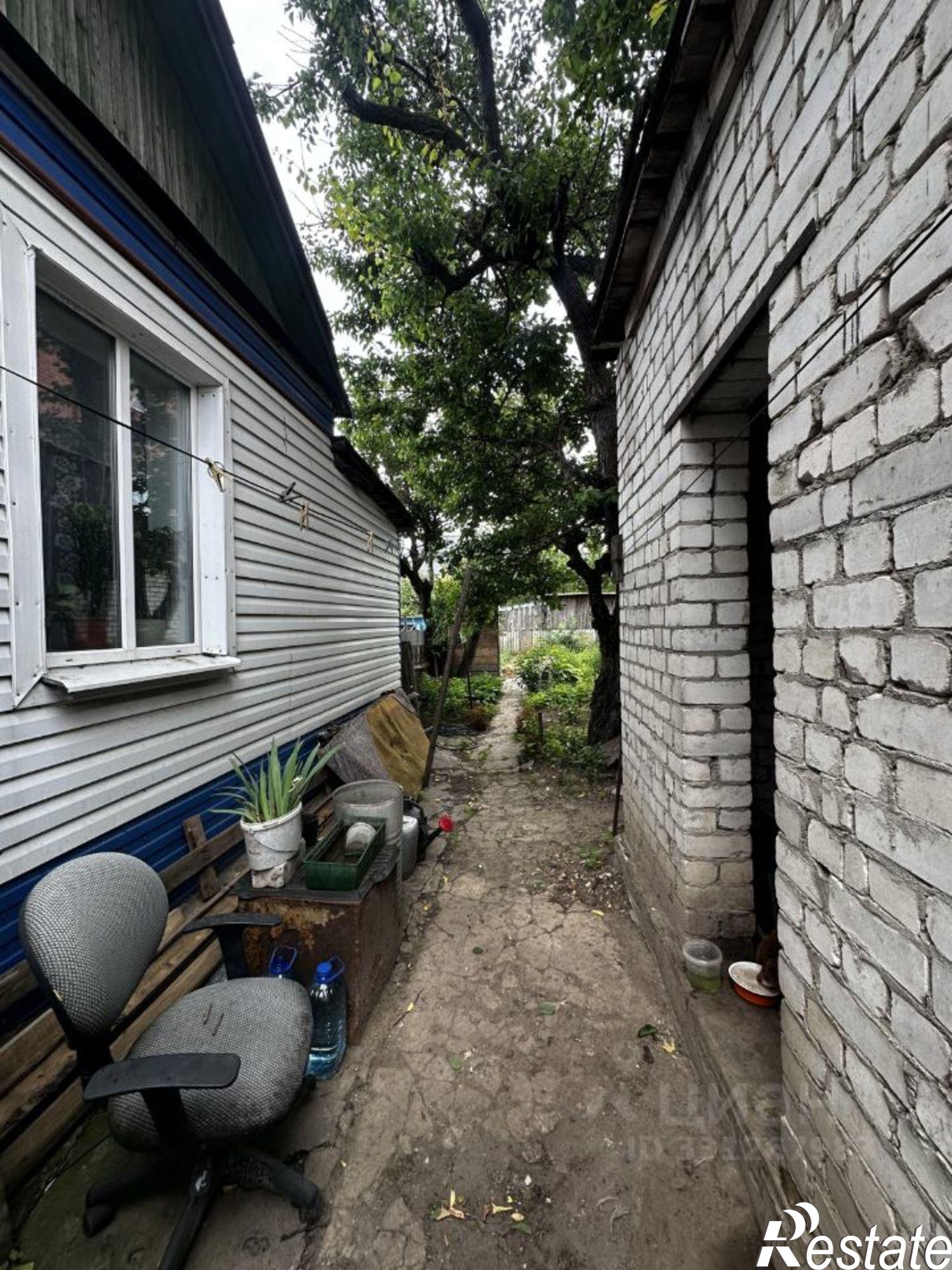 Купить дачу, дом, коттедж за 3 800 000 рублей на Невский переулок, 4