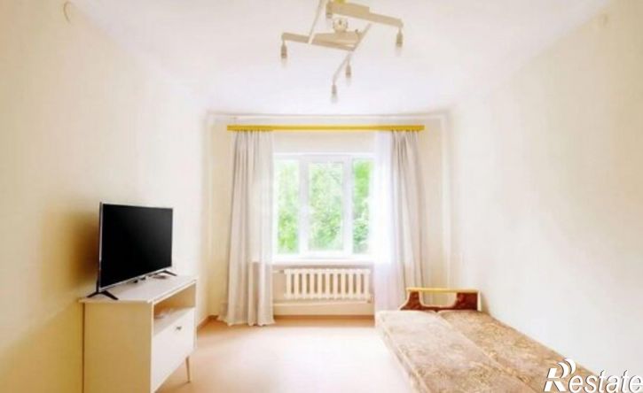 2-комн квартира улица Хользунова, 31,  д. 31