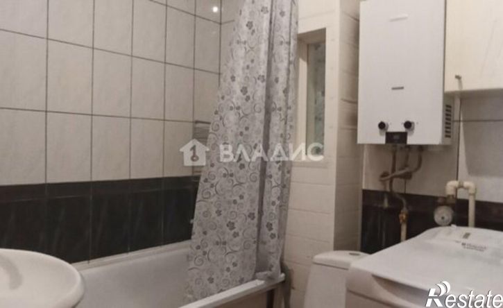 2-комн квартира улица Моисеева, 74,  д. 74