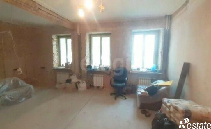 3-комн квартира улица Коммунаров, 47,  д. 47