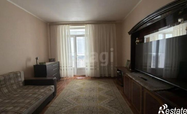 1-комн квартира проспект Патриотов, 1Е,  д. 1Е
