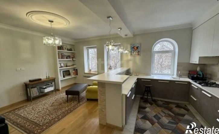 2-комн квартира Московский пр-кт, 10,  д. 10