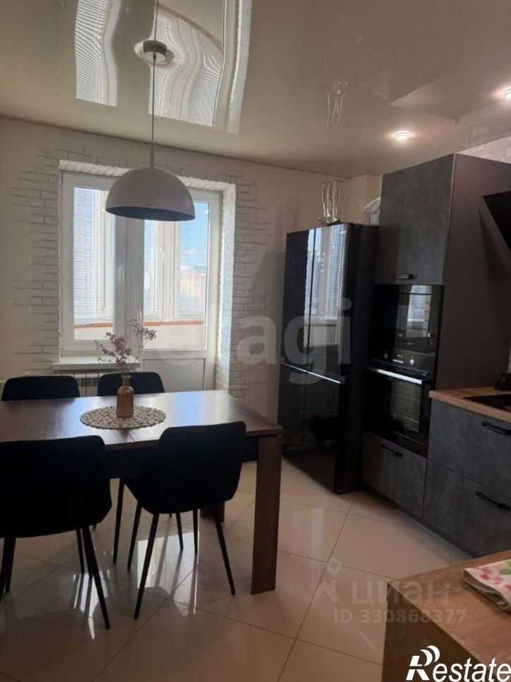 2-комн квартира Московский пр-кт, 110в,  д. 110в