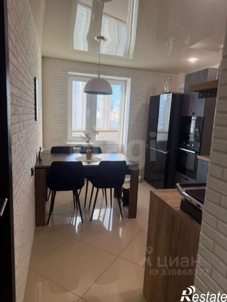 2-комн квартира Московский пр-кт, 110в,  д. 110в