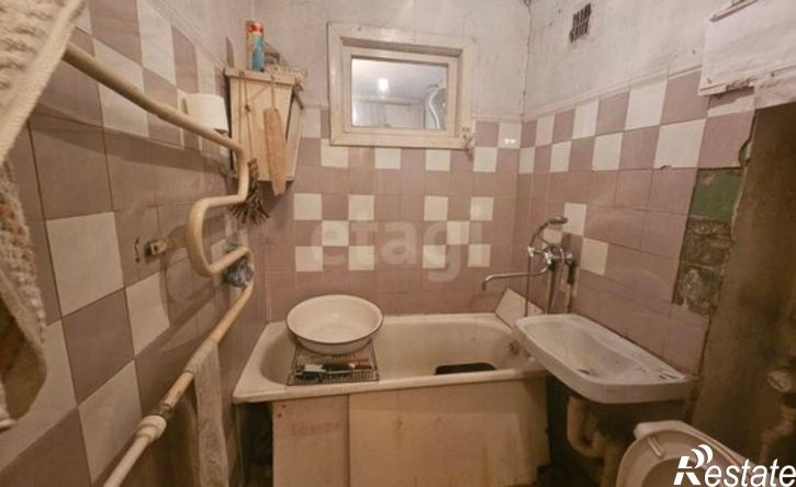 2-комн квартира ул Космонавтов, 12,  д. 12