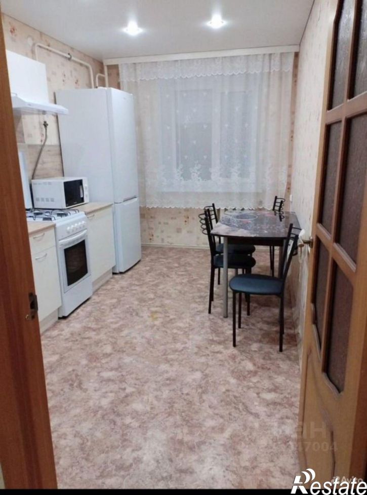 2-комн квартира улица 45-й Стрелковой Дивизии, 247/2,  д. 247/2