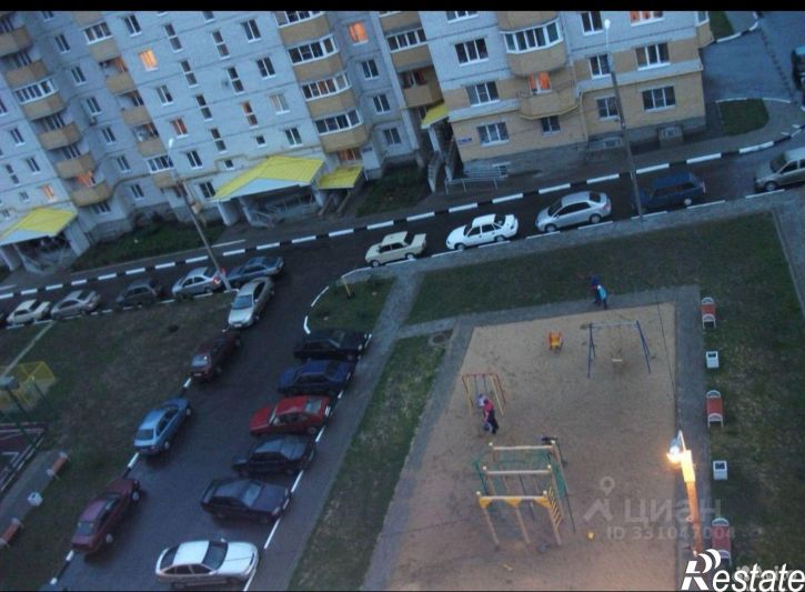 2-комн квартира улица 45-й Стрелковой Дивизии, 247/2,  д. 247/2