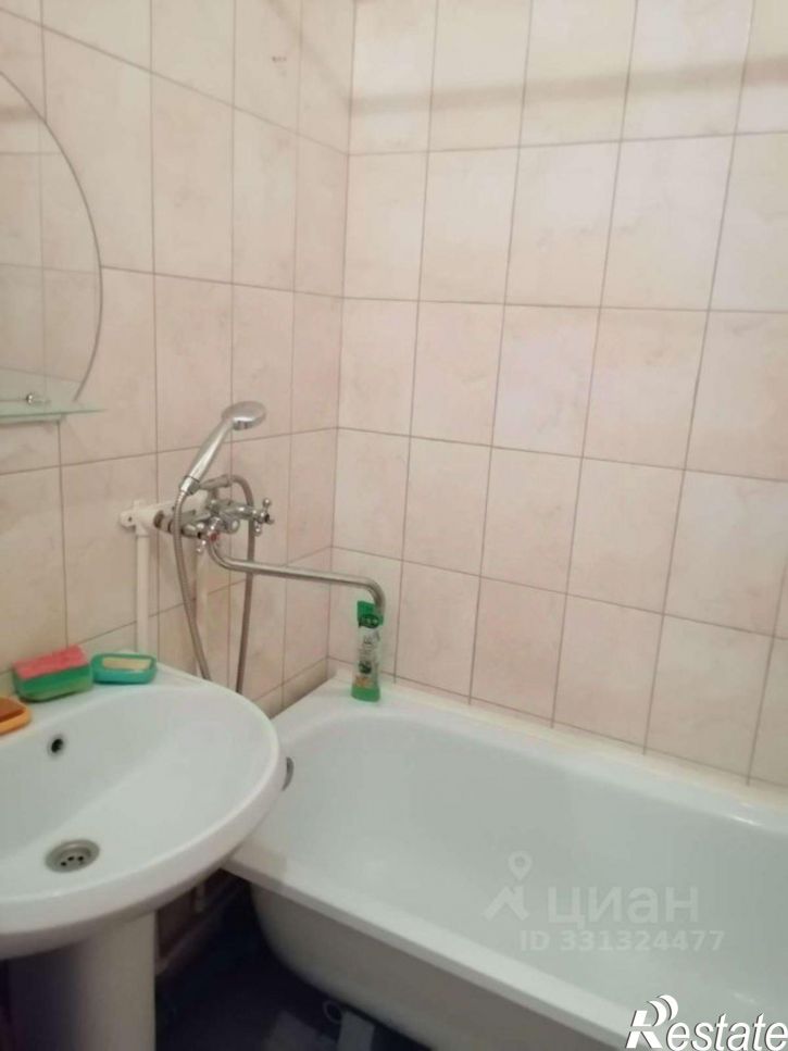 2-комн квартира улица Кольцова, 9,  д. 9
