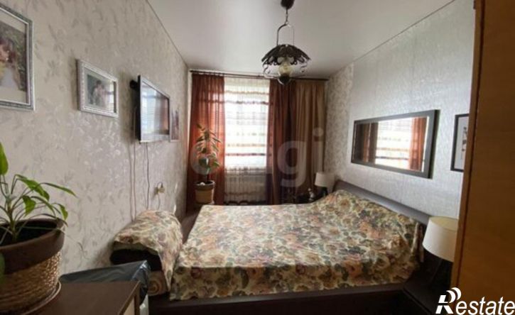 2-комн квартира улица Космонавта Комарова, 13,  д. 13
