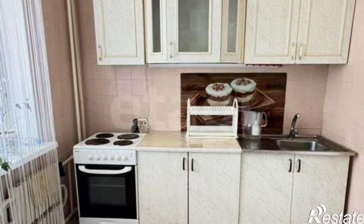 1-комн квартира улица 232-й Стрелковой Дивизии, 13,  д. 13
