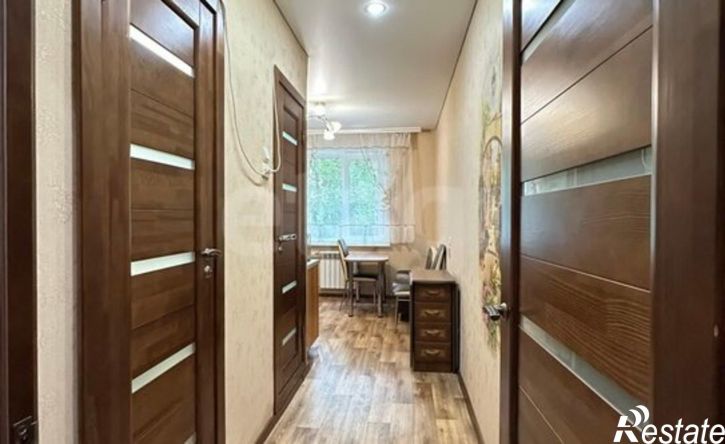 3-комн квартира улица 40 лет Октября, 2,  д. 2