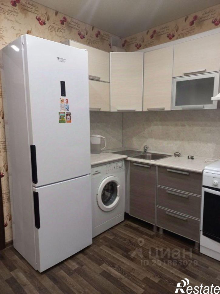 1-комн квартира улица 45-й Стрелковой Дивизии, 275/2,  д. 275/2