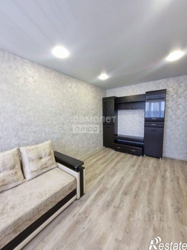 2-комн квартира улица Суворова, 122В,  д. 122В
