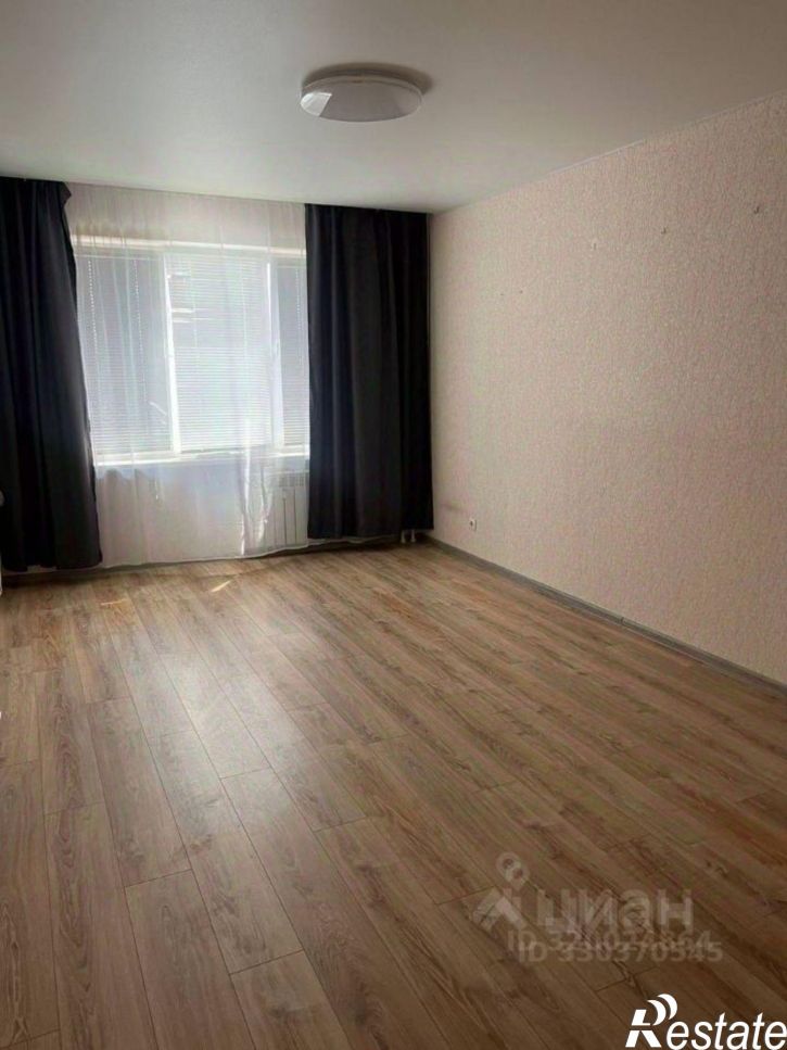3-комн квартира ул Крымская, 3,  д. 3