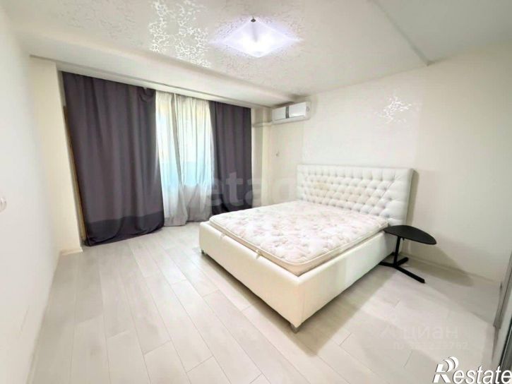 3-комн квартира б-р Победы, 50,  д. 50