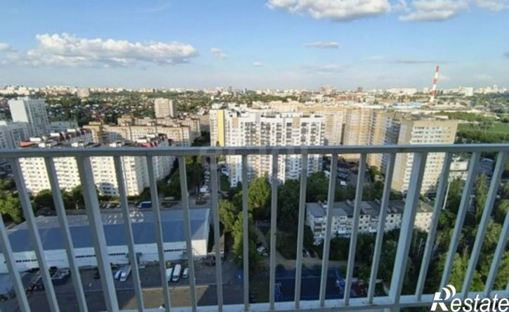 3-комн квартира ул 45 стрелковой дивизии, 257г,  д. 257г