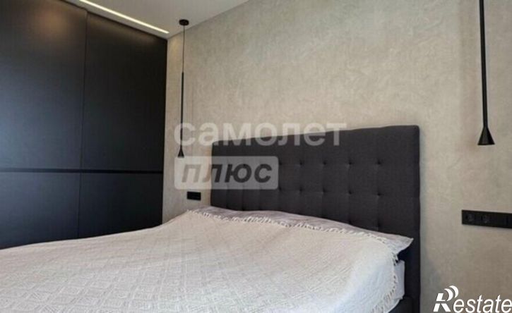 2-комн квартира наб Максима Горького, 49б,  д. 49б