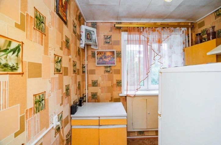 2-комн квартира Танеева ул., 8