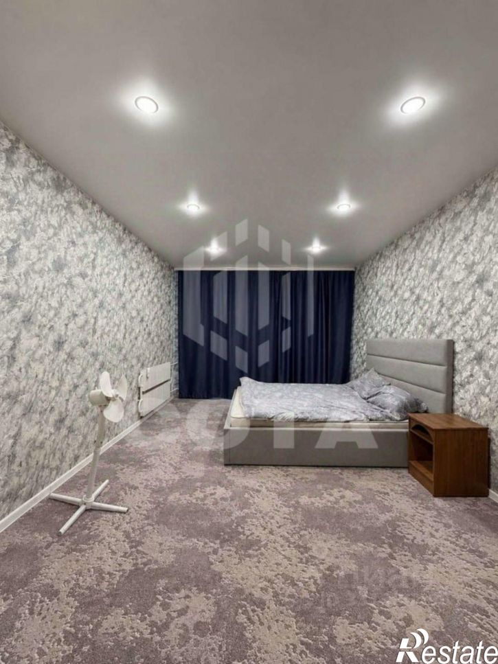 4-комн квартира улица Туполева, 15Б,  д. 15Б