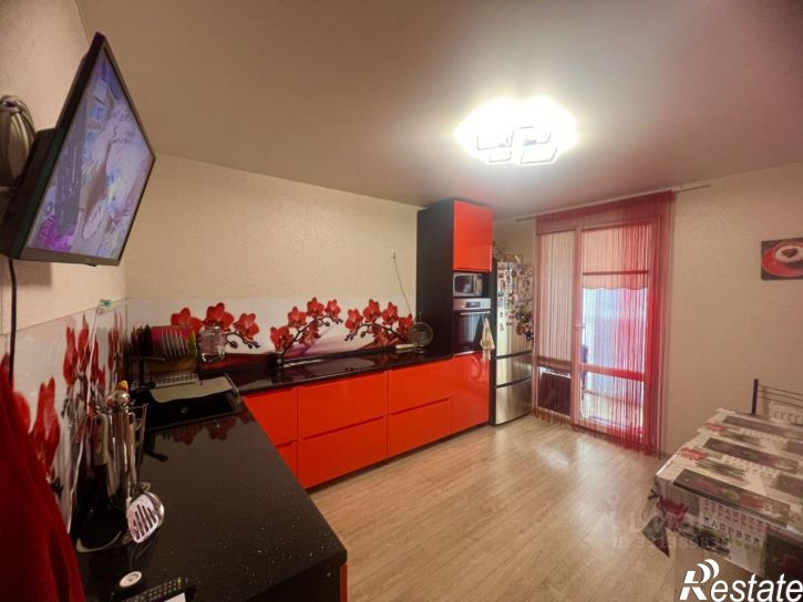 3-комн квартира ул Адмирала Чурсина, 10,  д. 10