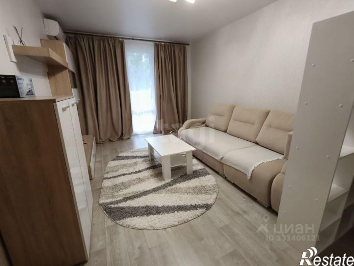 2-комн квартира ул 45 стрелковой дивизии, 251,  д. 251