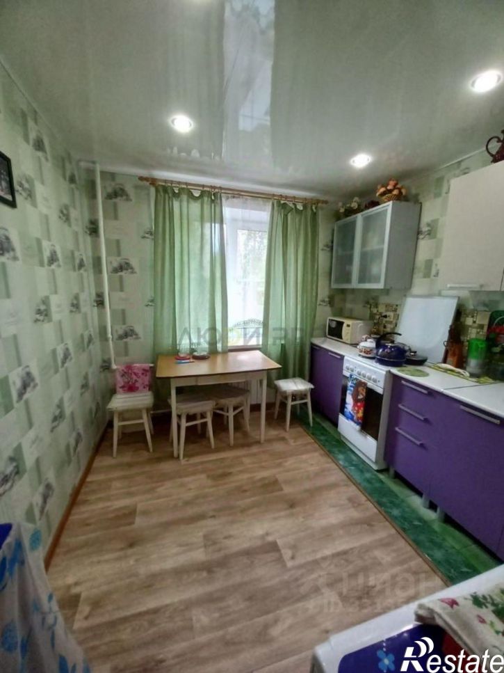 3-комн квартира улица Кривошеина, 60,  д. 60