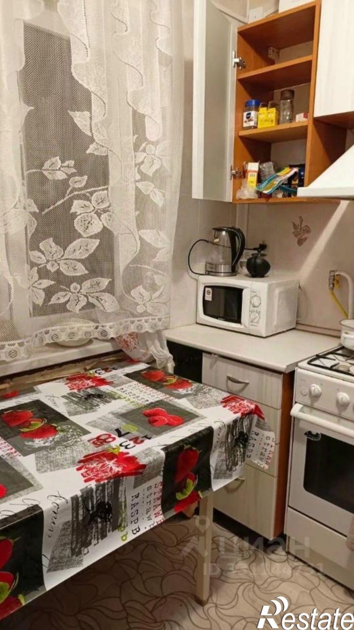 2-комн квартира ул Героев Сибиряков, 1,  д. 1