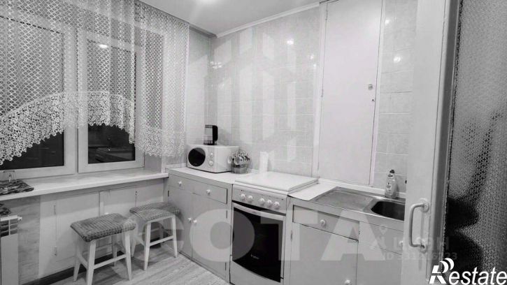 2-комн квартира улица Генерала Перхоровича, 1,  д. 1