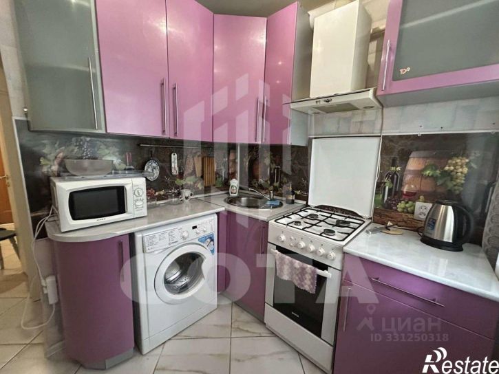 2-комн квартира ул 121 стрелковой дивизии, 54,  д. 54