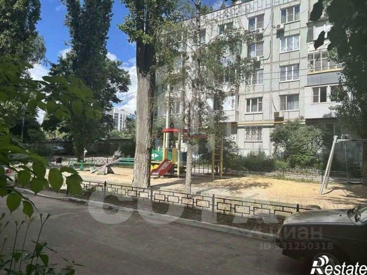2-комн квартира ул 121 стрелковой дивизии, 54,  д. 54