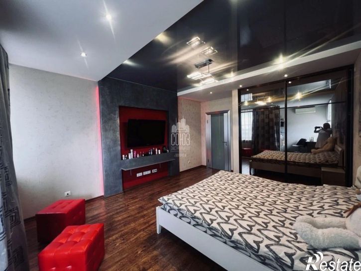 3-комн квартира улица Фридриха Энгельса, 33В,  д. 33В