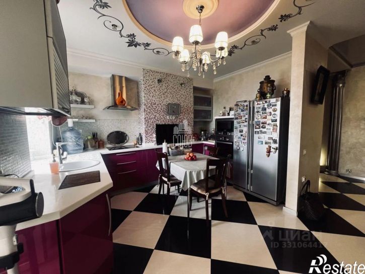 3-комн квартира улица Фридриха Энгельса, 33В,  д. 33В
