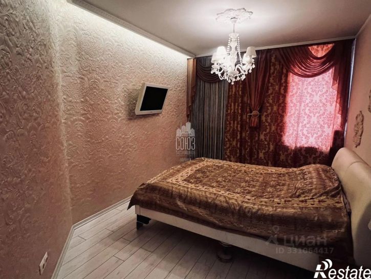 3-комн квартира улица Фридриха Энгельса, 33В,  д. 33В