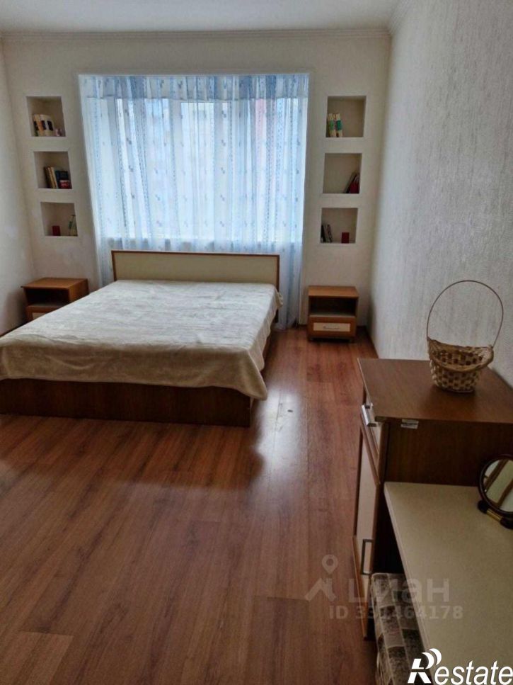 2-комн квартира Московский проспект, 98,  д. 98