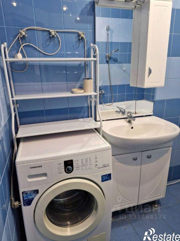 2-комн квартира Московский проспект, 98,  д. 98