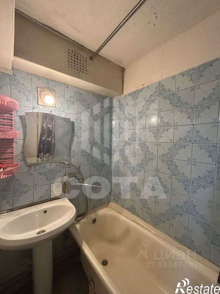 2-комн квартира улица Героев Сибиряков, 99,  д. 99