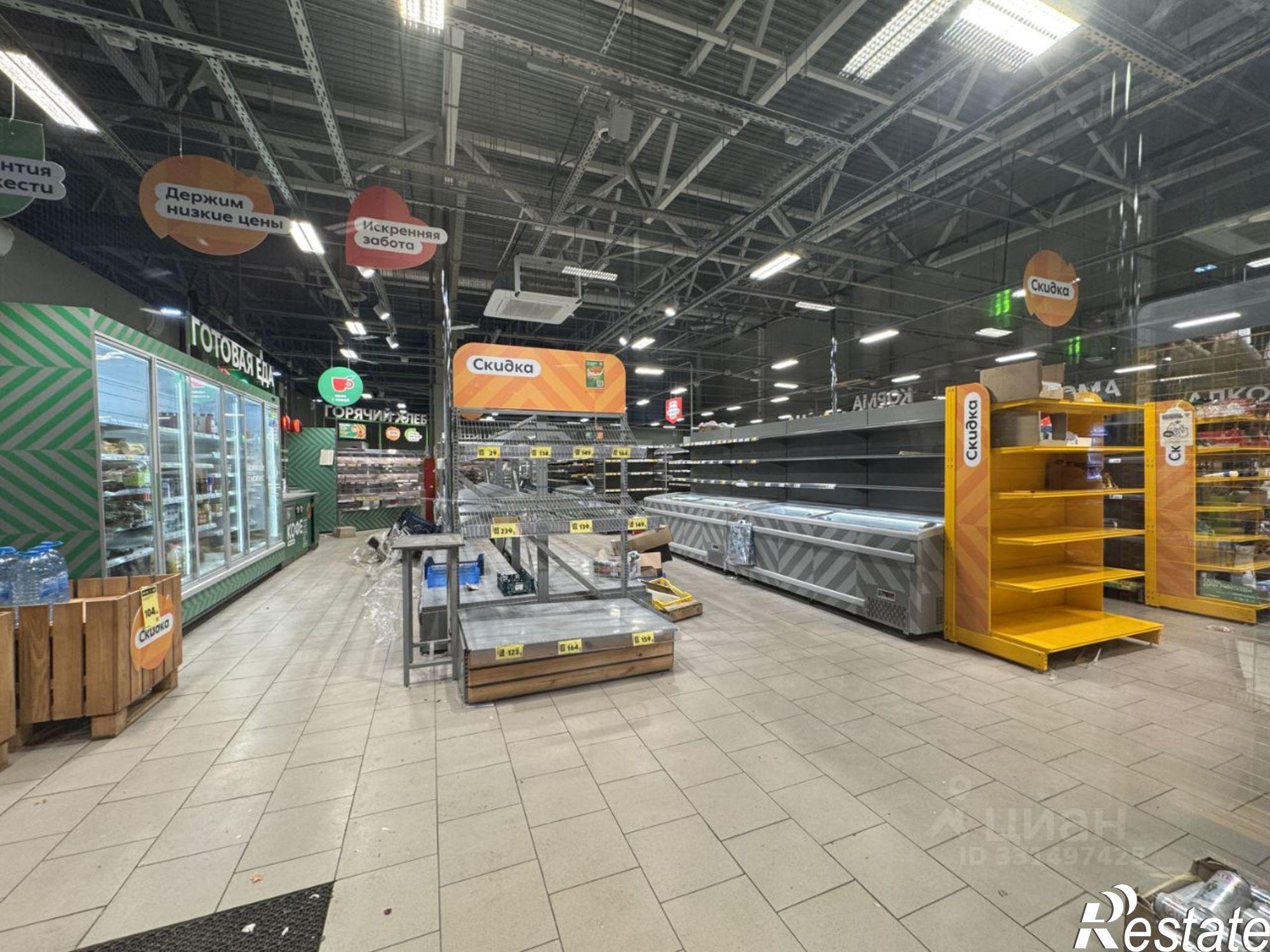 Сдать торговое помещение за 35 417 рублей на улица Дубровина, 3В