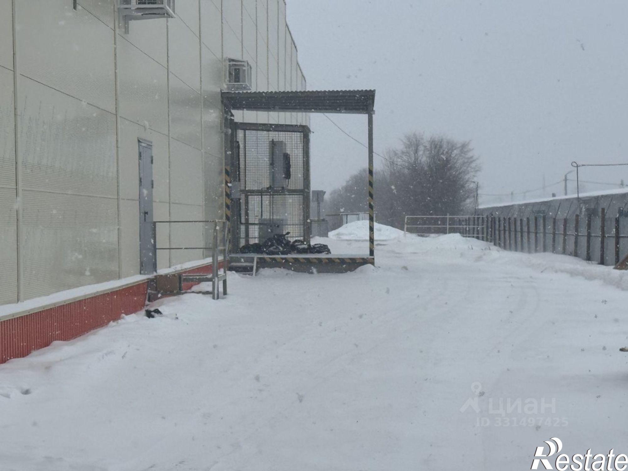 Сдать торговое помещение за 35 417 рублей на улица Дубровина, 3В