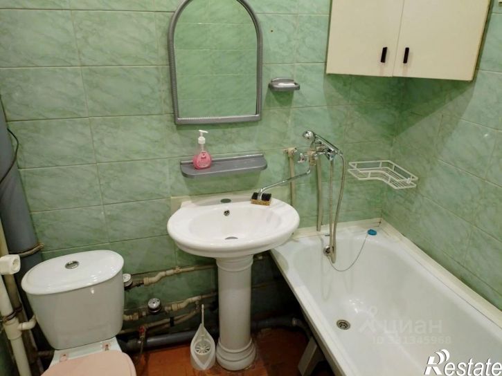 1-комн квартира улица Полякова, 11,  д. 11