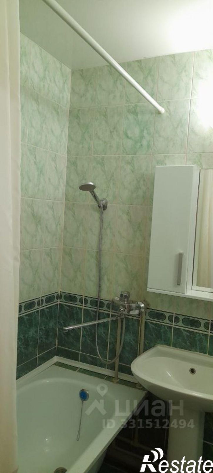 2-комн квартира ул 25 Января, 8а,  д. 8а