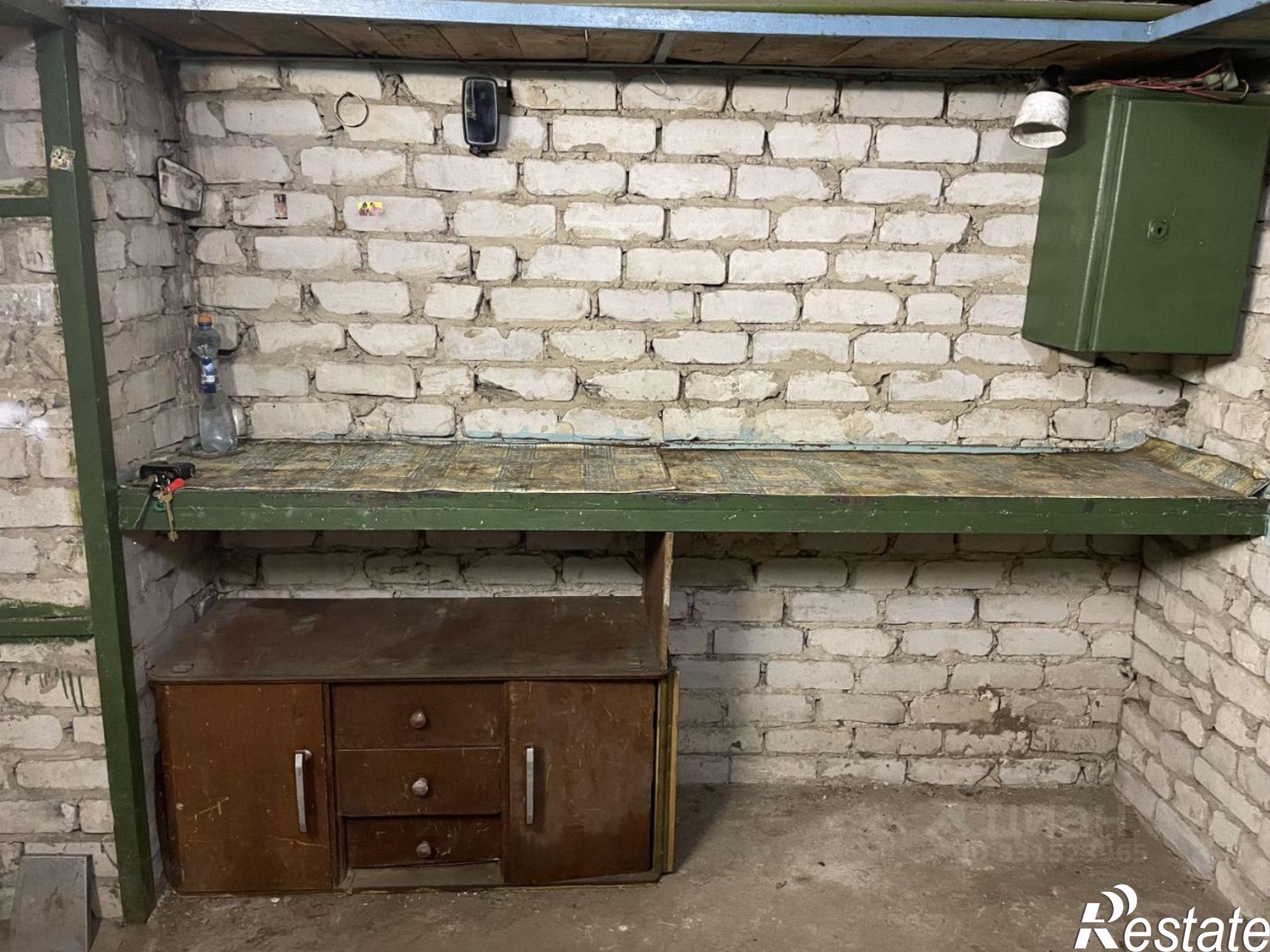 Купить гараж, место в паркинге за 230 000 рублей на ул Богдана Хмельницкого, 40
