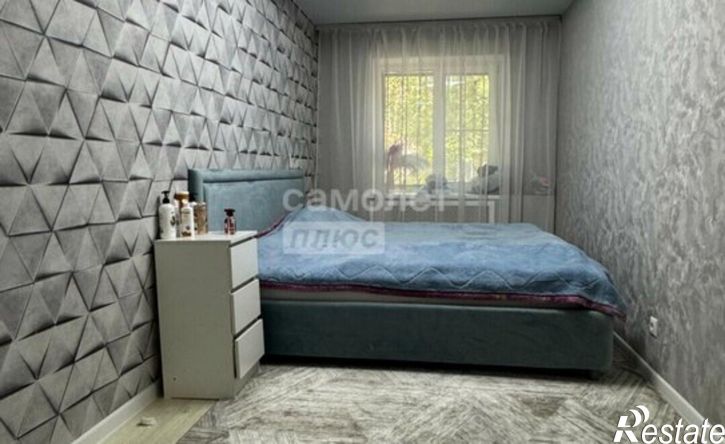 3-комн квартира б-р Пионеров, 20,  д. 20
