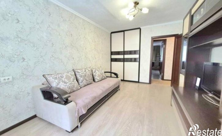 2-комн квартира ул Танеева, 12,  д. 12