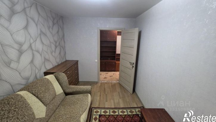 3-комн квартира улица Космонавта Комарова, 13,  д. 13