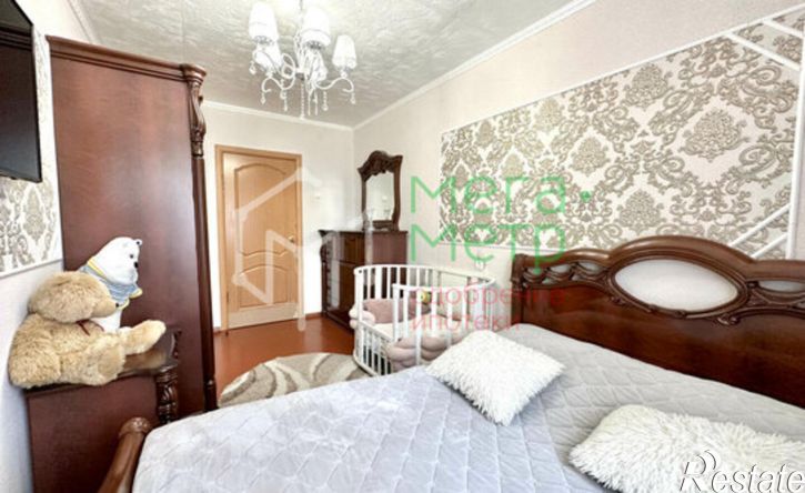 4-комн квартира улица 9 Января, 87,  д. 87