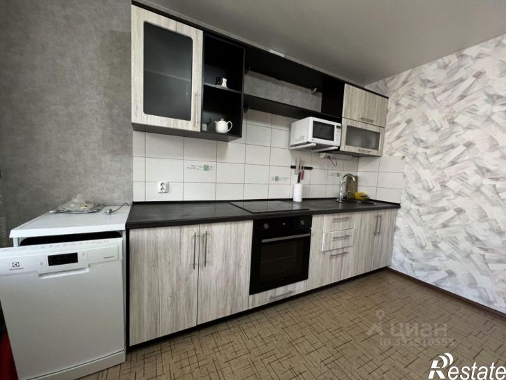 2-комн квартира б-р Победы, 51а,  д. 51а