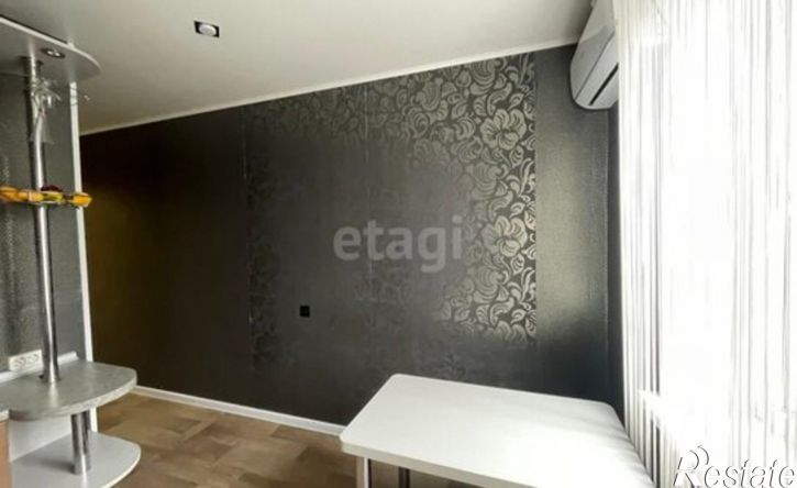 2-комн квартира ул 9 Января, 211,  д. 211