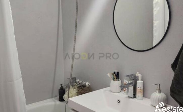 2-комн квартира ул 9 Января, 180З,  д. 180З