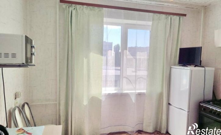 1-комн квартира улица Хользунова, 80,  д. 80